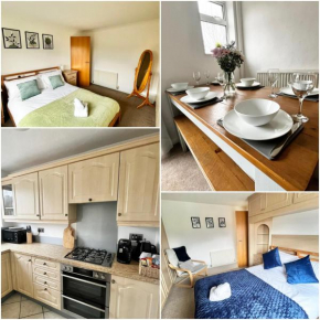 CONTRACTORS & PROFESSIONALS, 4 Bed House in Kegworth, Fast WIFI, Free Parking